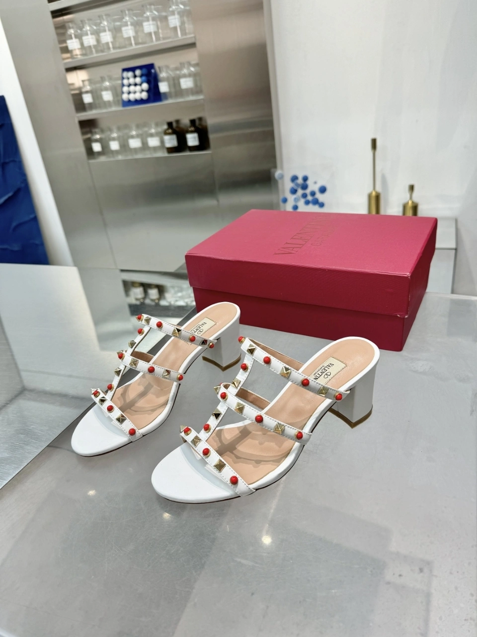 V1859ti9o WS0C47MAXD2K Heel height：6.5CM sheepskin item:ET-X302G1162